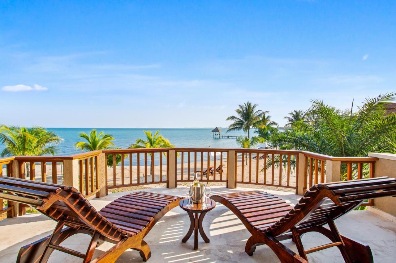 Sirenian Bay Resort Placencia Buitenkant foto